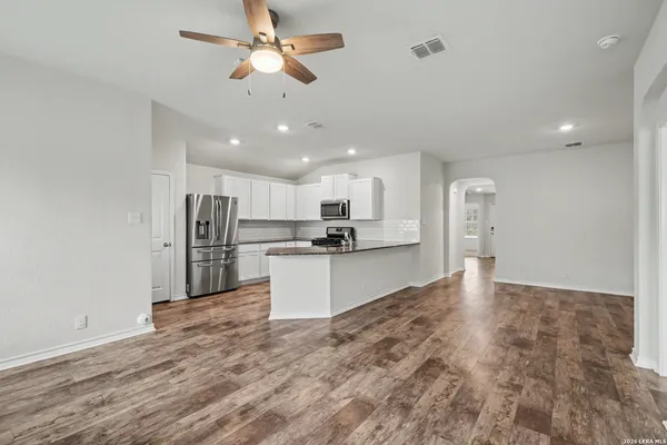 $1,700 | 15175 Longtailed Duck, San Antonio, TX 78253