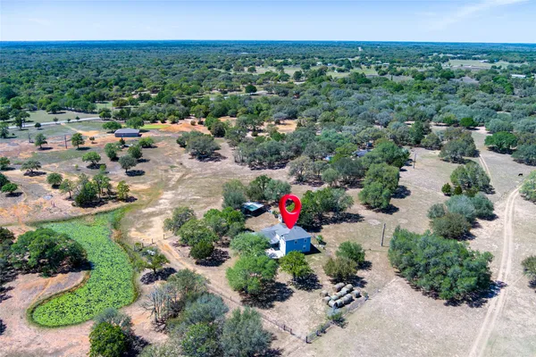 $699,000 | 825 County Road 119, Hallettsville, TX 77964