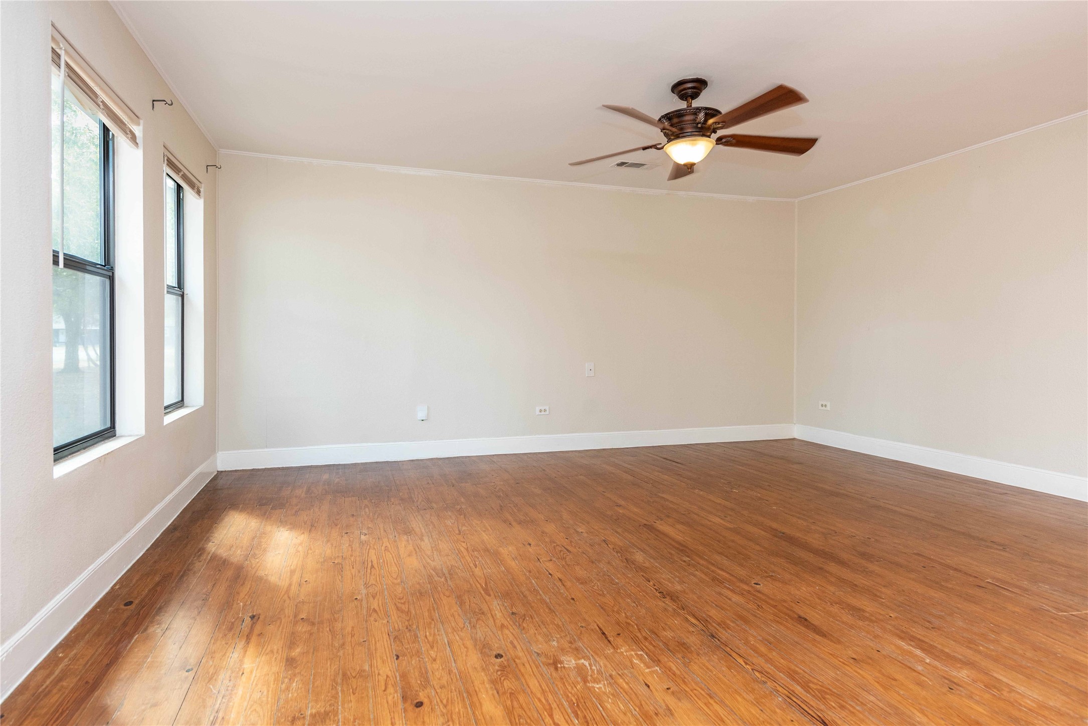 406 Lexington Road, Unit 1 Elgin, TX 78621 - Photo 7 of 18