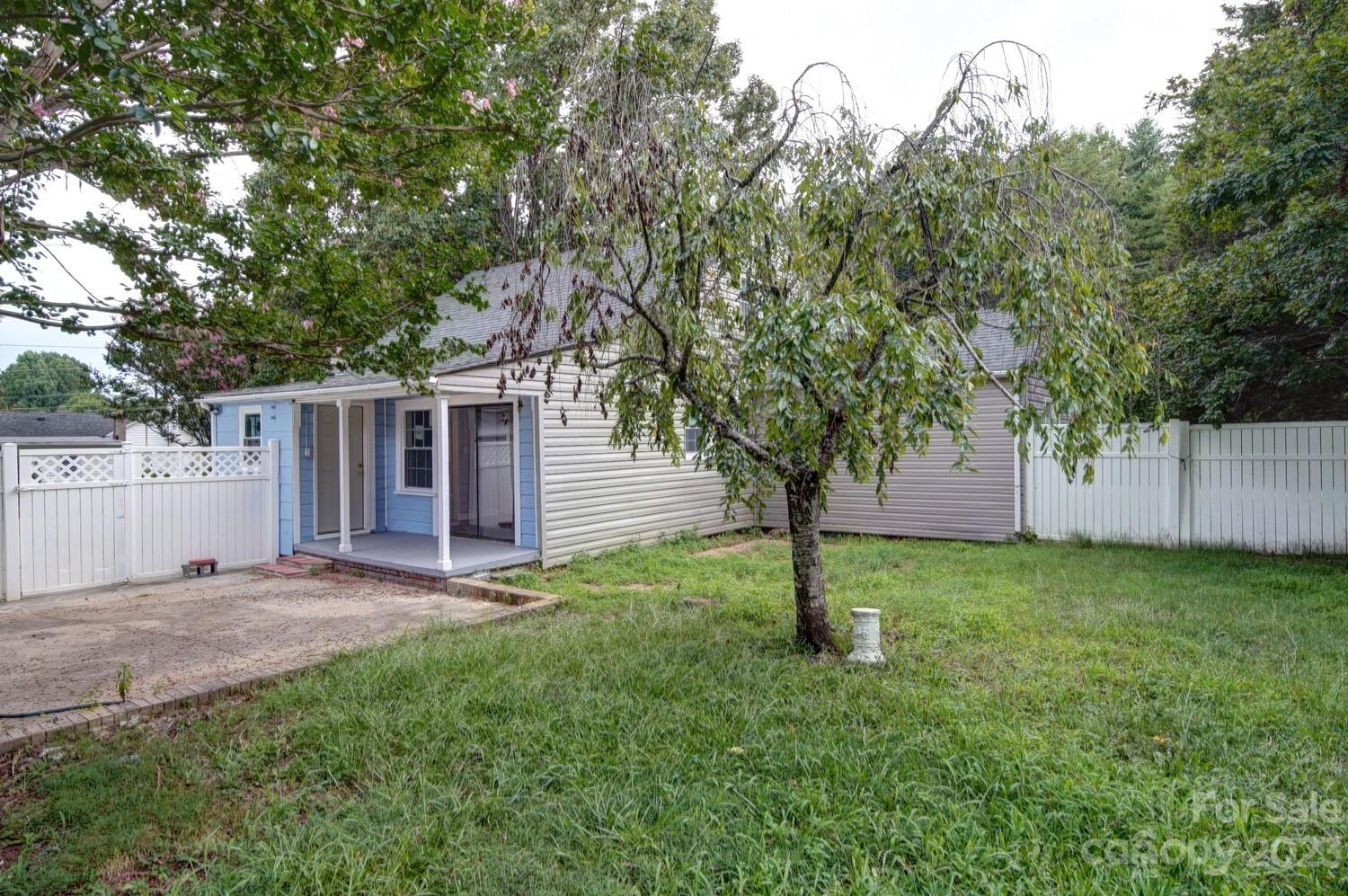 255 Luther Barger Road Salisbury, NC 28146 - Photo 10 of 43 Gallery Image 10