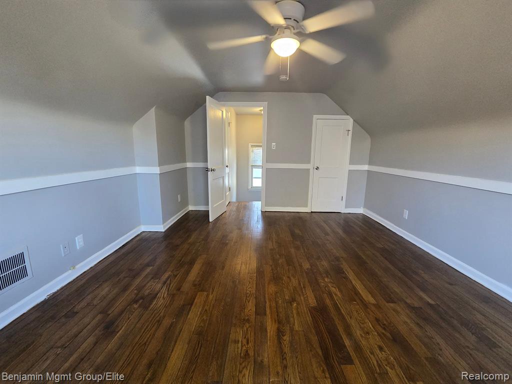 1811 Montie Road Lincoln Park, MI 48146 - Photo 9 of 14