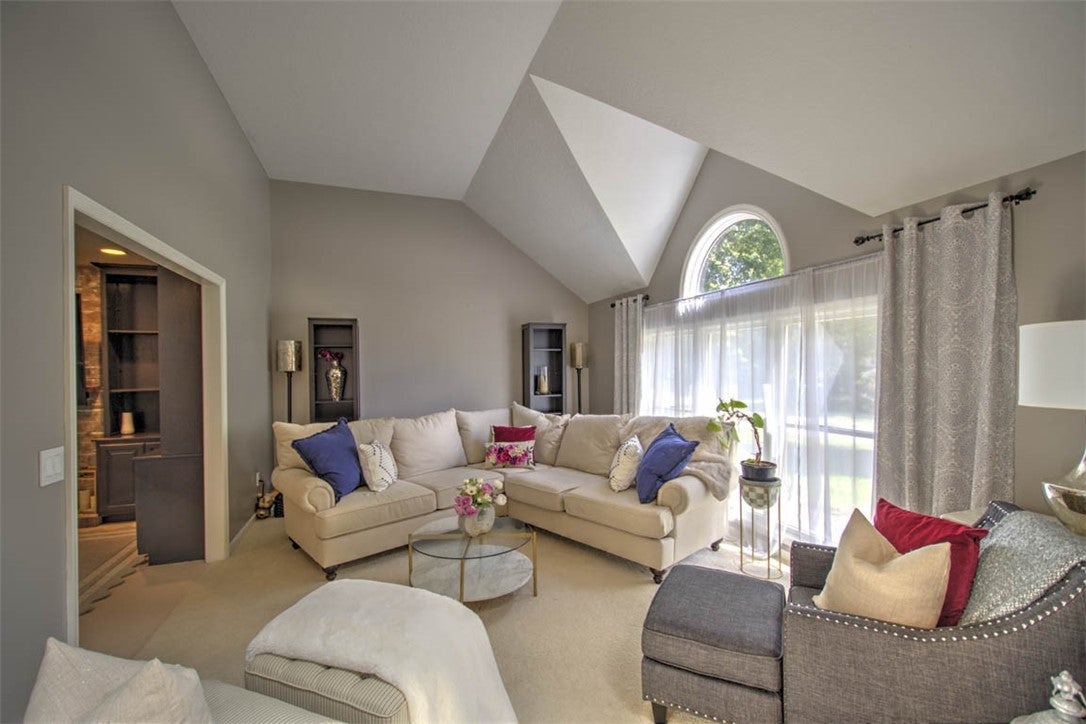 2237 Western Drive Decatur, IL 62521 - Photo 11 of 42 Gallery Image 11