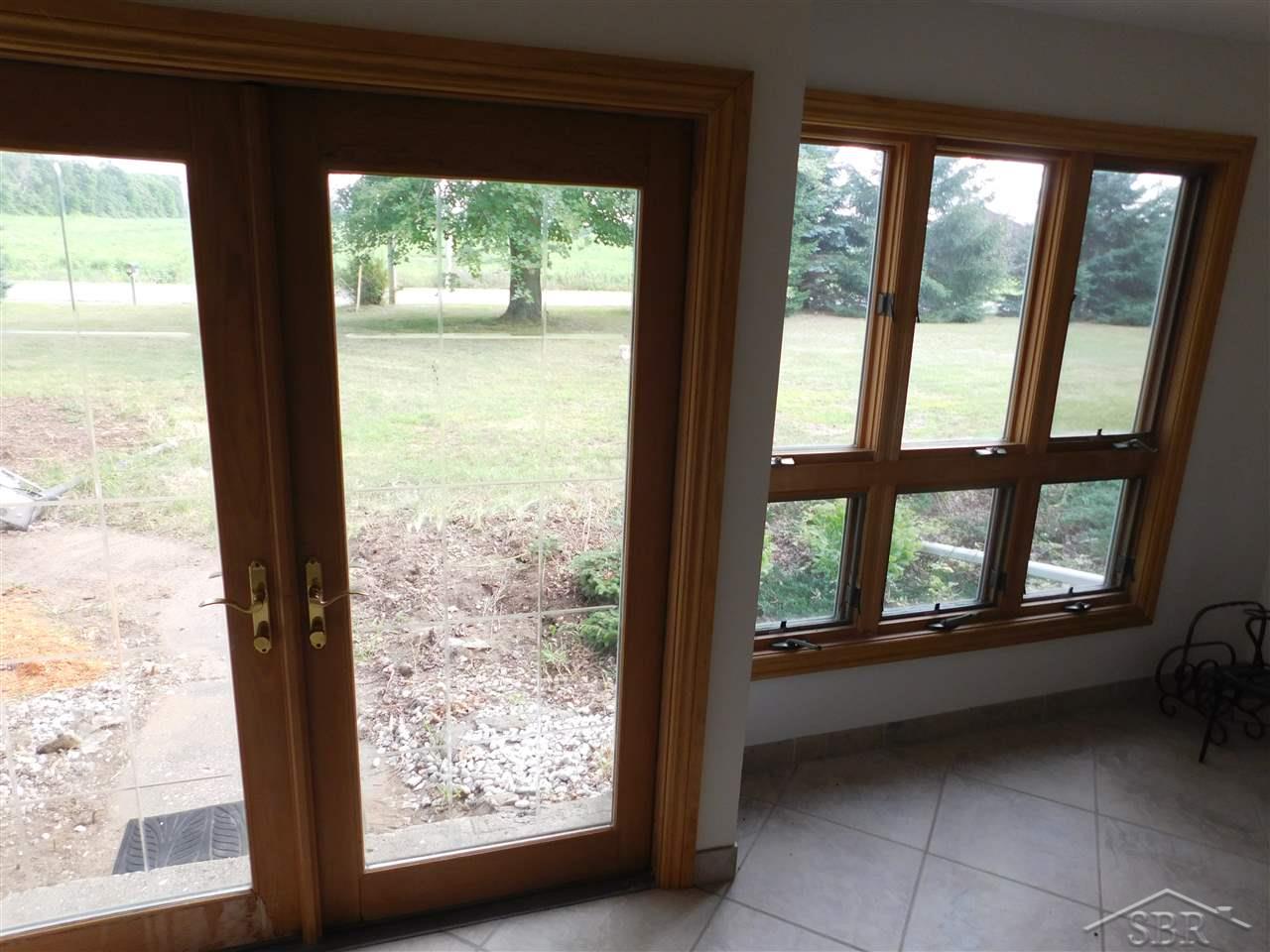 6325 East Burt Road Birch Run, MI 48415 - Photo 15 of 29