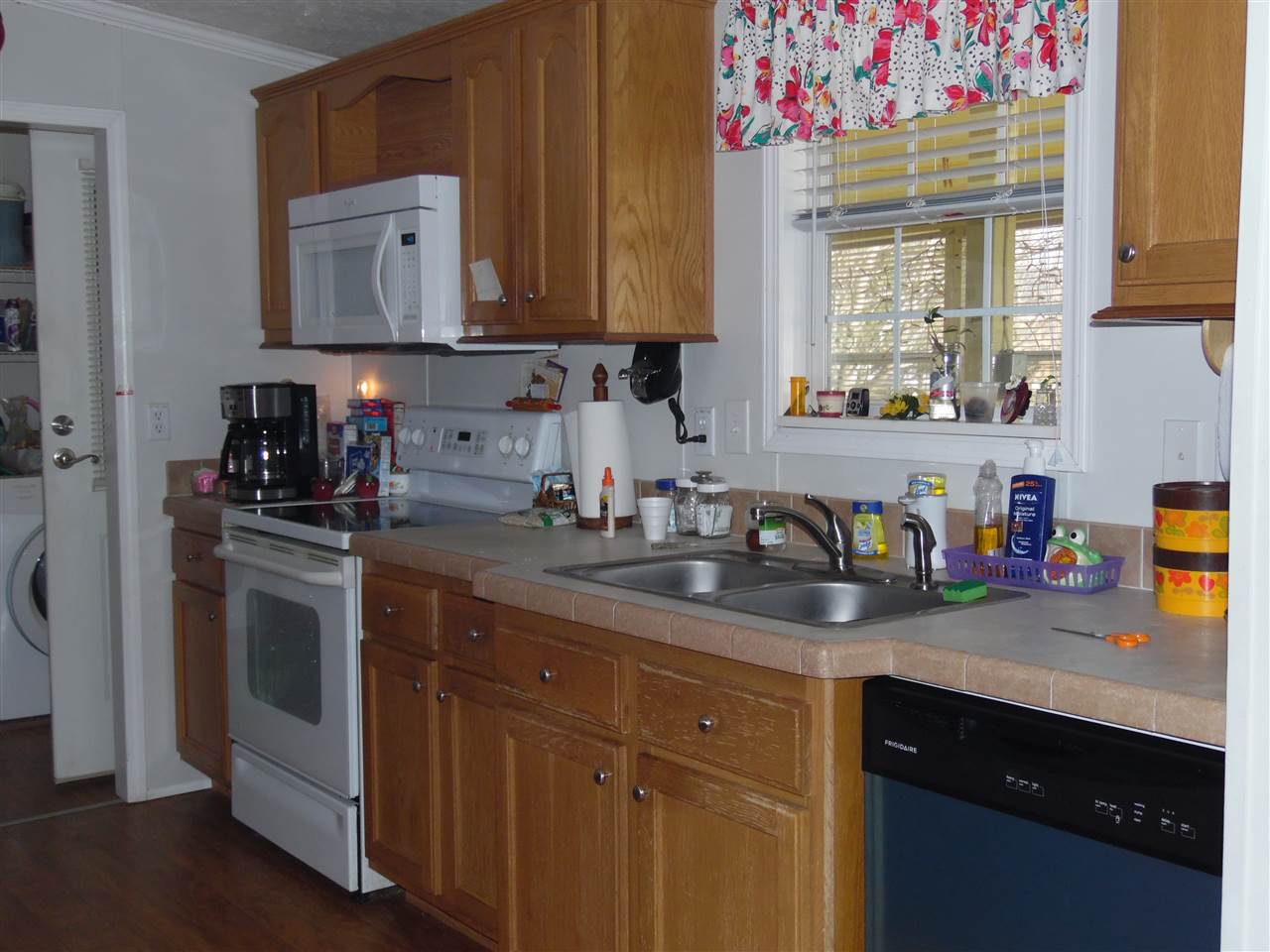 343 Ladd Road Fishersville, VA 22939 - Photo 5 of 44 Gallery Image 5