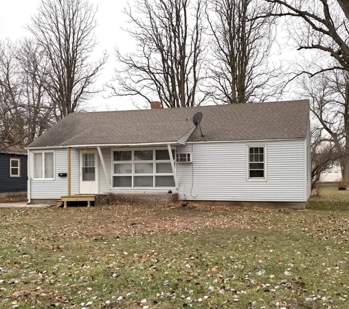 $89,500 | 1332 8th Avenue, Windom, MN 56101