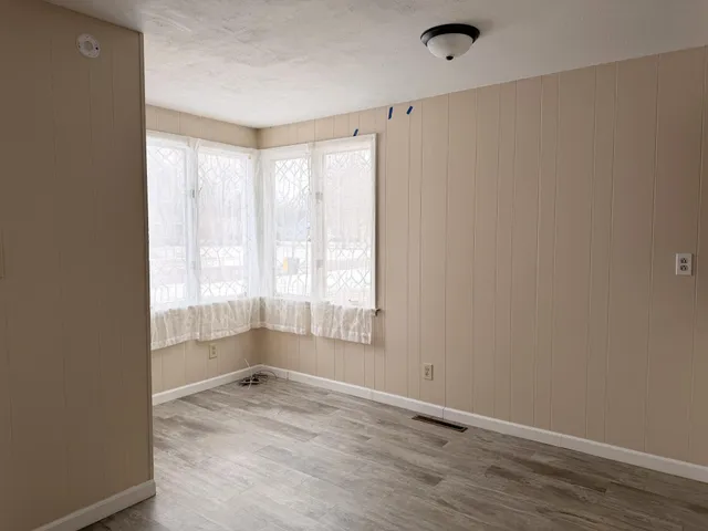 $83,500 | 1332 8th Avenue, Windom, MN 56101