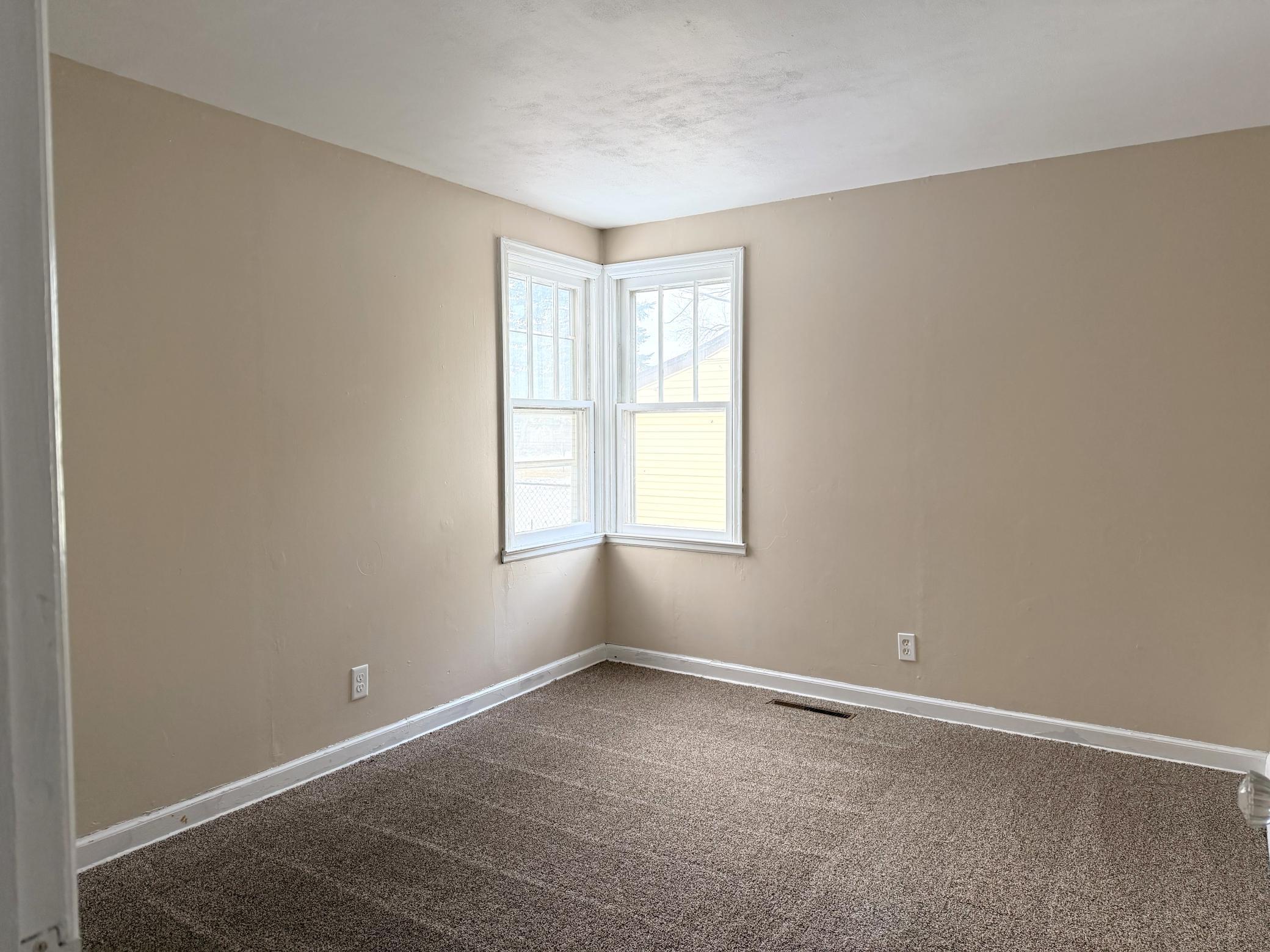 1332 8th Avenue Windom, MN 56101 - Photo 6 of 9