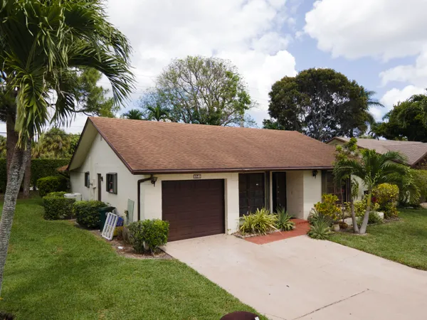 $273,000 | 6149 Olivewood Circle, Greenacres, FL 33463
