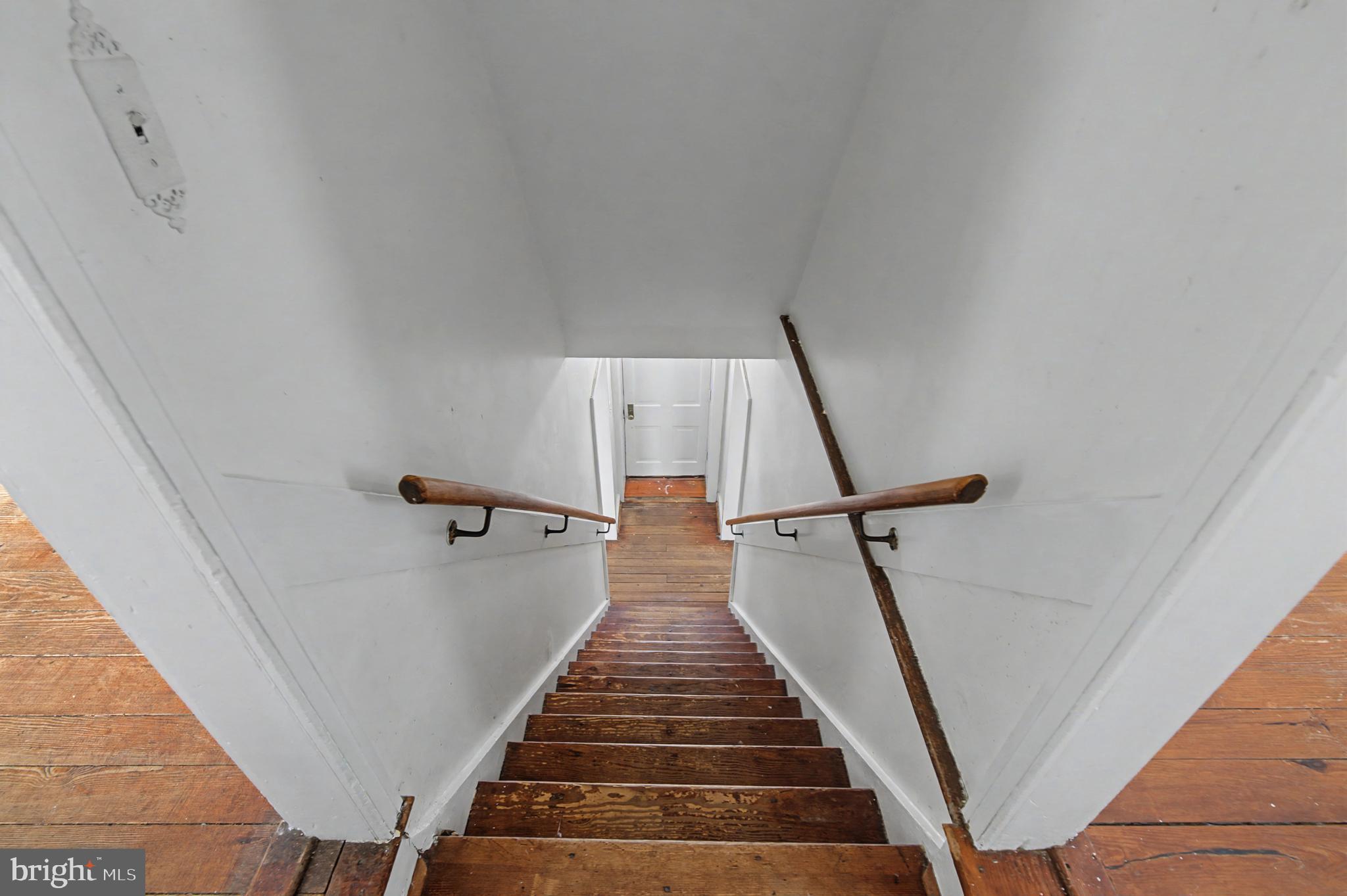 1776 Atlas Drive Frederick, MD 21702 - Photo 35 of 54 a view of entryway