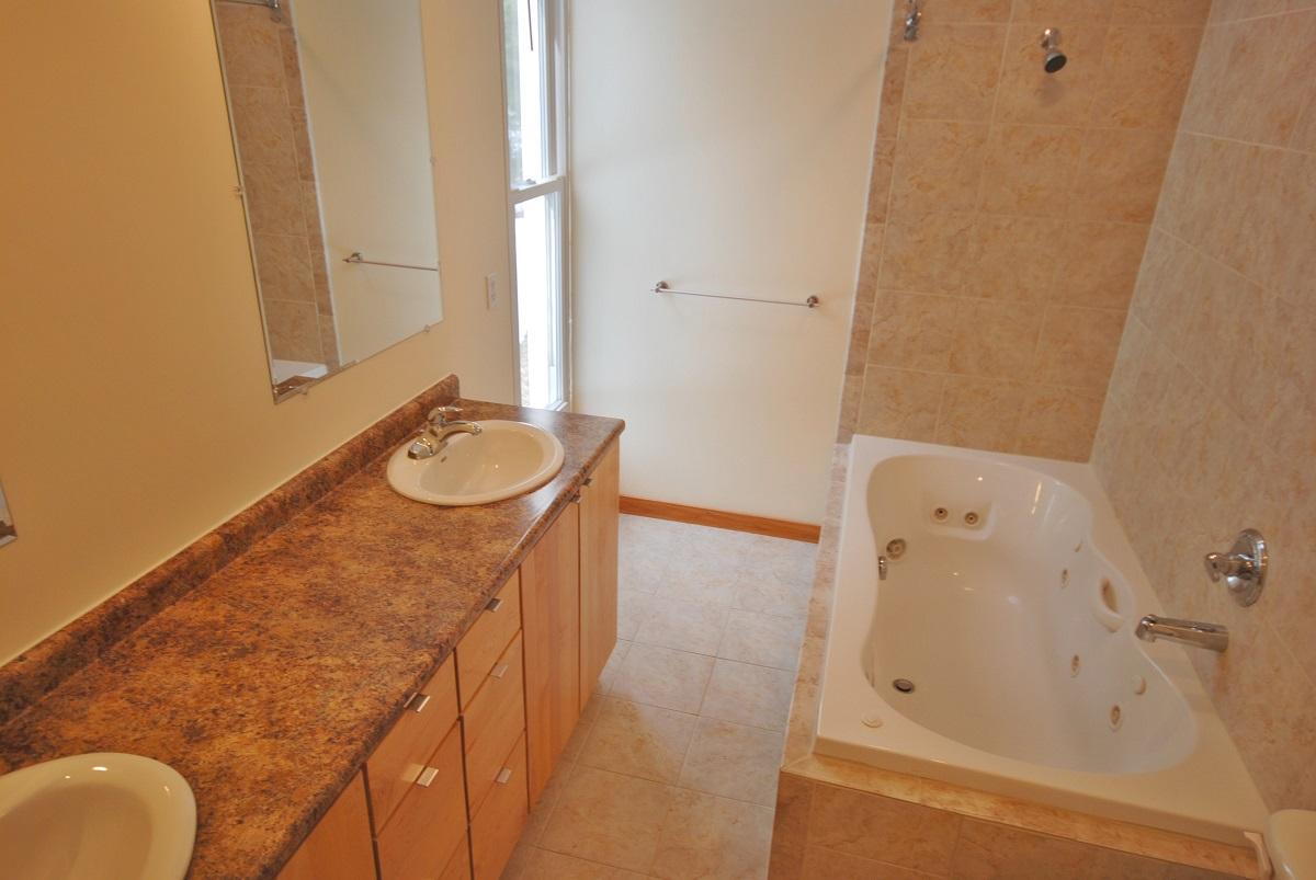 0 Hoyts Ridge Road, Unit 5 Bridgton, ME 04009 - Photo 16 of 22 master bath 2