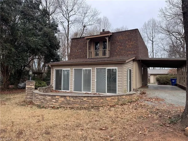 $2,100 | 4566 Starmount Road, Liberty, NC 27298