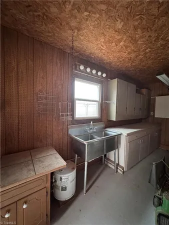 $2,100 | 4566 Starmount Road, Liberty, NC 27298