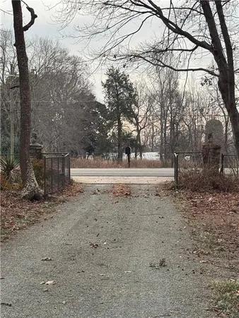 $2,100 | 4566 Starmount Road, Liberty, NC 27298