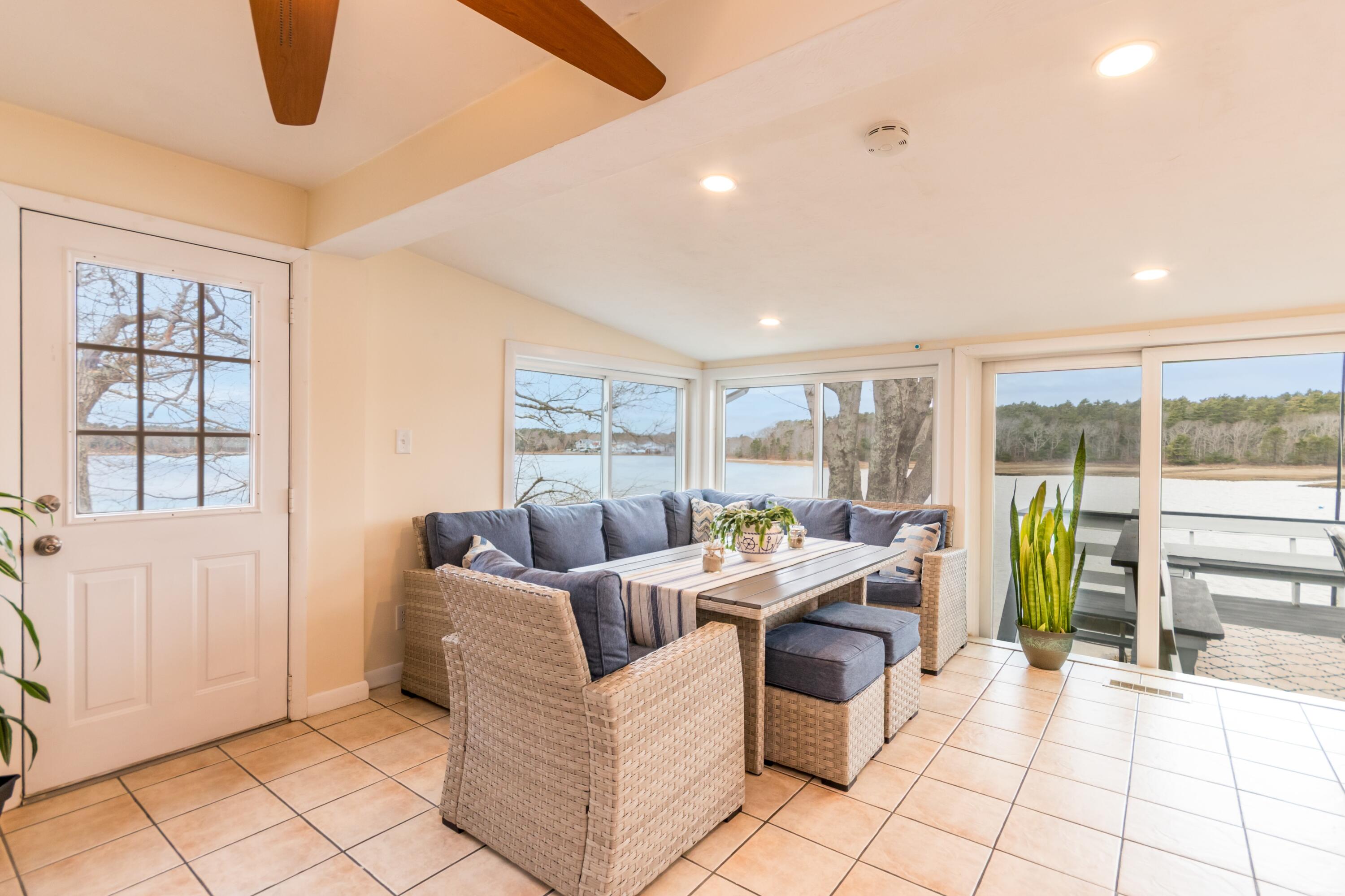 10 Sunset Avenue Onset, MA 02558 - Photo 7 of 41 Dining area with views