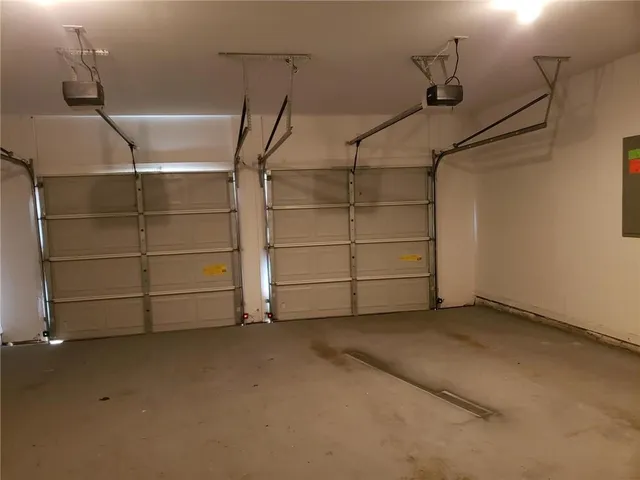 a view of a pathway both side of yard