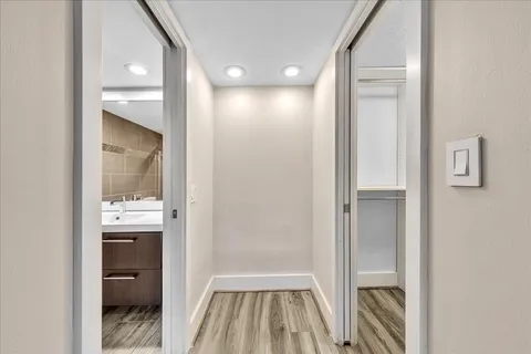 $2,300 | 3520 Oaks Way, Unit 306, Pompano Beach, FL 33069