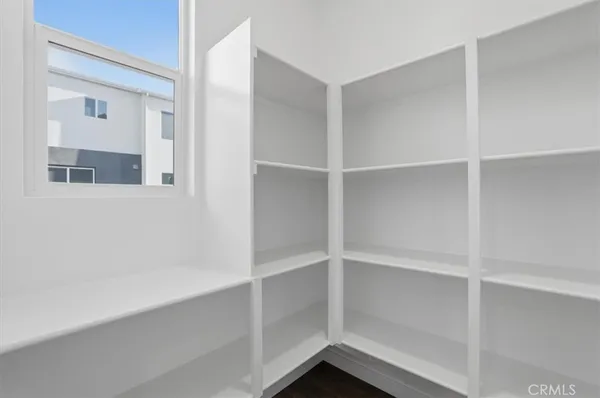 $681,990 | 27323 Seven Oaks Lane, Valencia, CA 91381