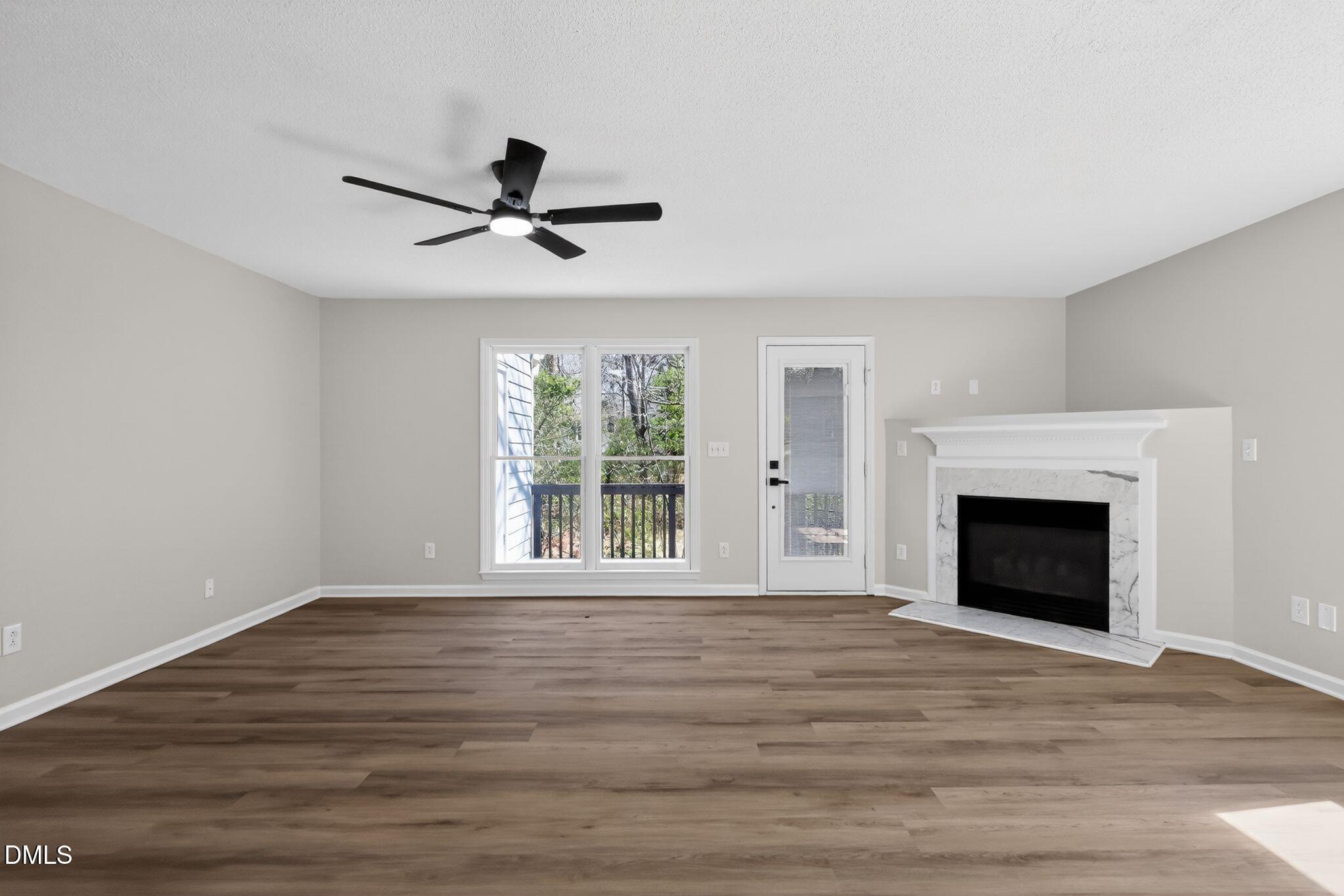 1600 Oakland Hills Way Raleigh, NC 27604 - Photo 4 of 14 05_1600_Oakland_Hills_Way_Raleigh_NC_276