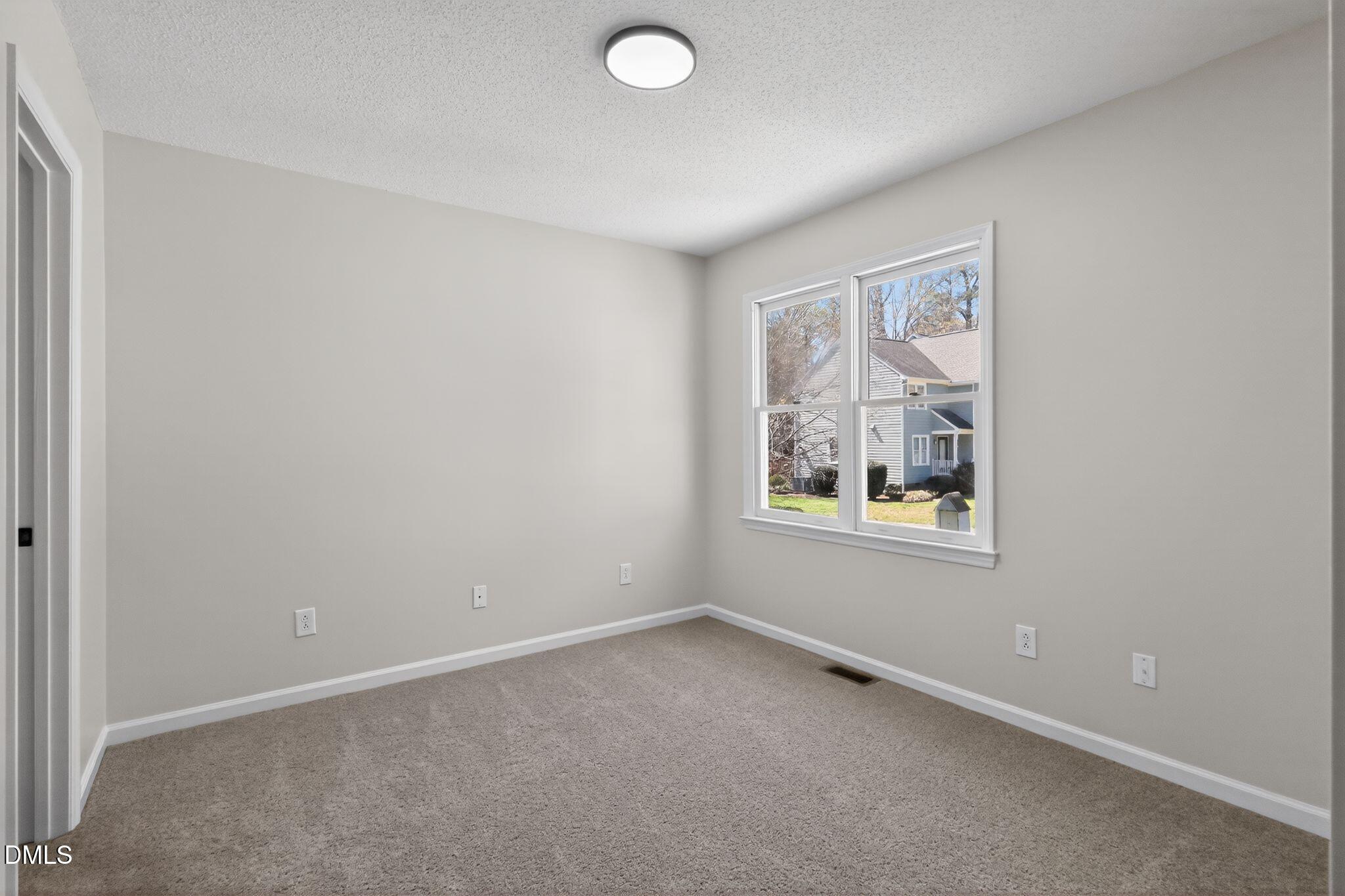 1600 Oakland Hills Way Raleigh, NC 27604 - Photo 10 of 14 07_1600_Oakland_Hills_Way_Raleigh_NC_276