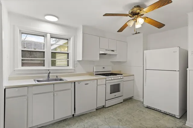 $375,000 | 18 Long Lake Road, Littleton, MA 01460