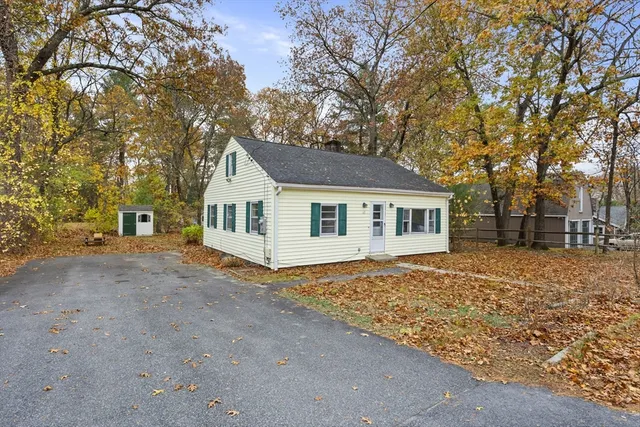 $375,000 | 18 Long Lake Road, Littleton, MA 01460