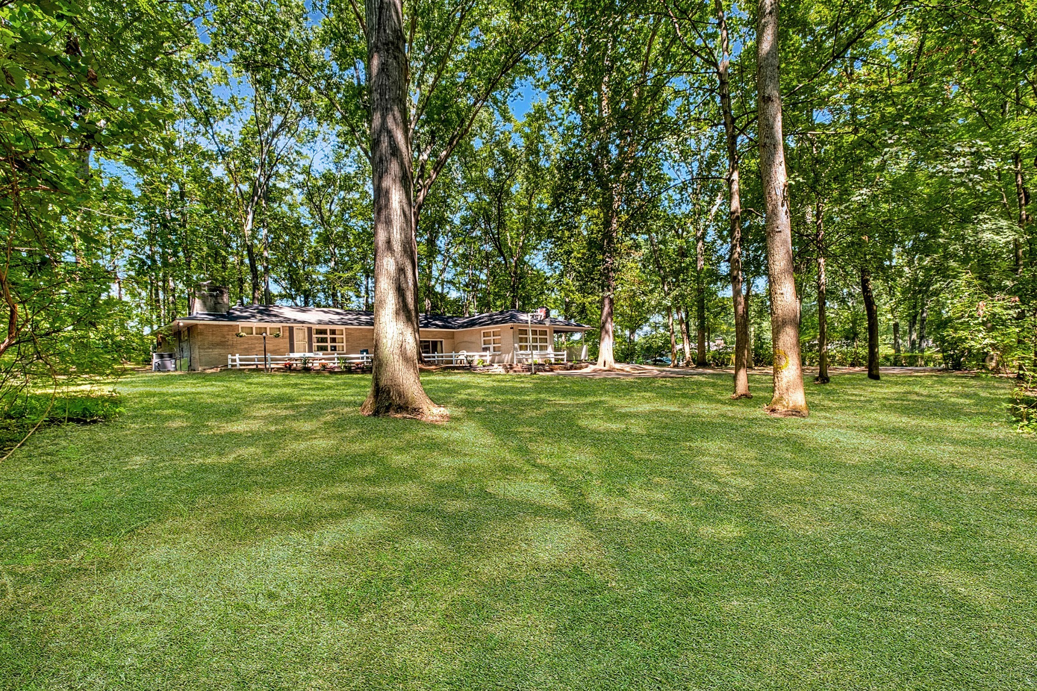 401 Davidson Road Nashville, TN 37205 - Photo 5 of 30 Gallery Image 5