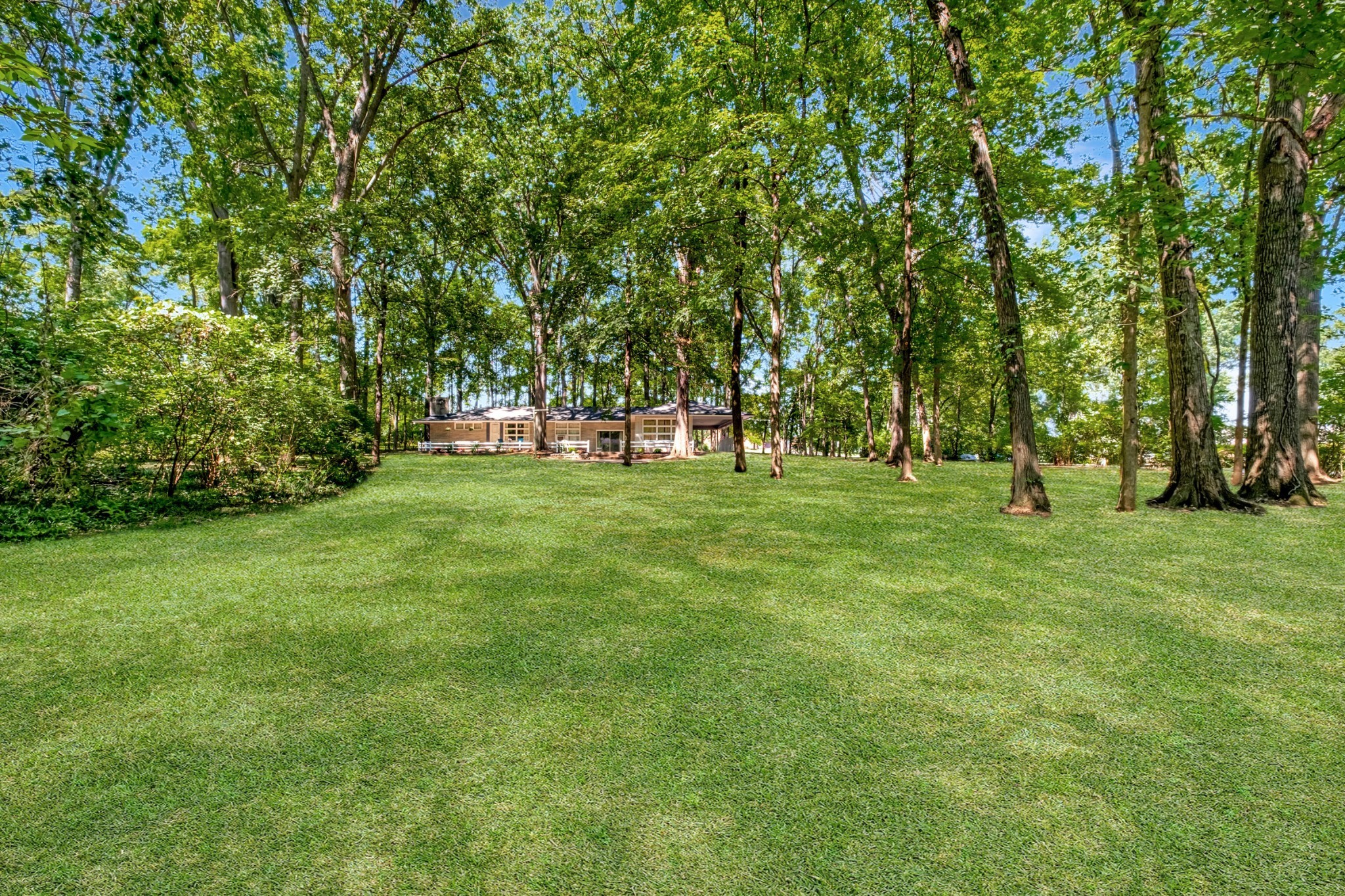 401 Davidson Road Nashville, TN 37205 - Photo 6 of 30 Gallery Image 6