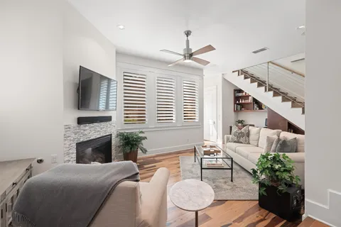 $1,250,000 | 1227 Newning Avenue, Unit 10, Austin, TX 78704