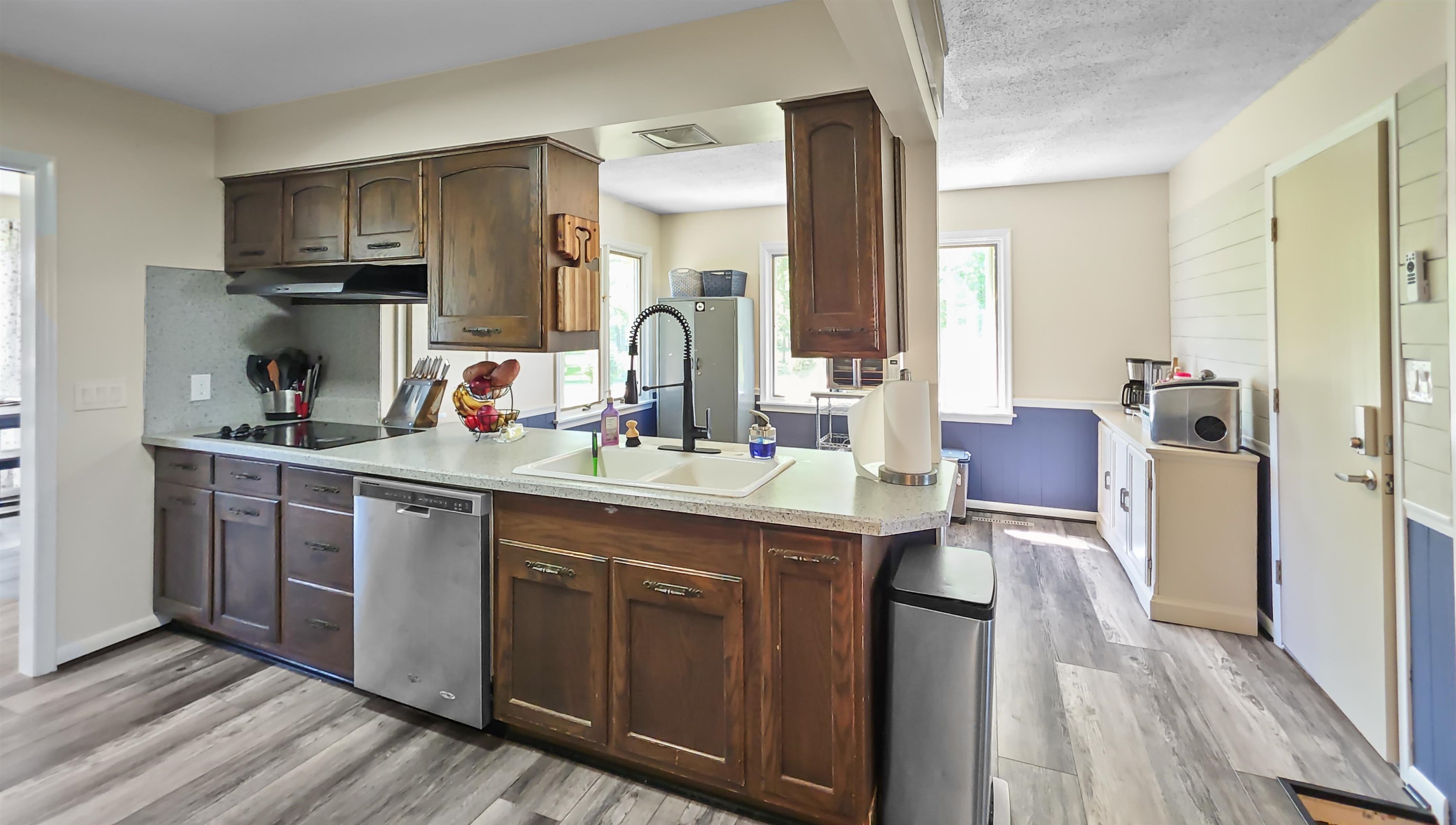 6089 North Seymour Road Flushing, MI 48433 - Photo 11 of 56