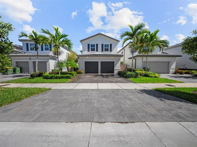 $4,200 | 1411 Southeast 26th Avenue, Unit 1411, Homestead, FL 33035