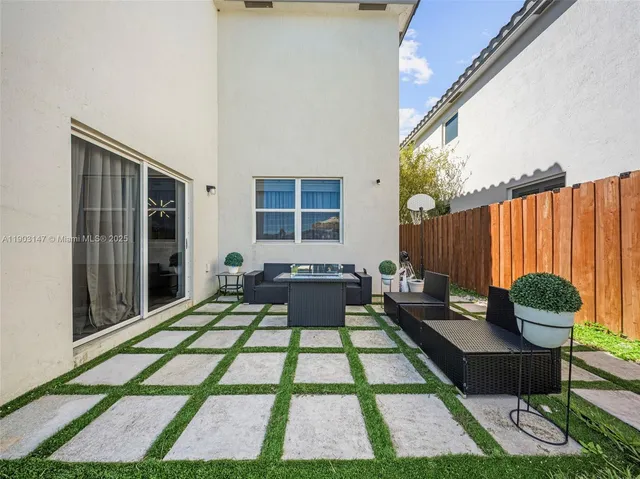 $4,200 | 1411 Southeast 26th Avenue, Unit 1411, Homestead, FL 33035