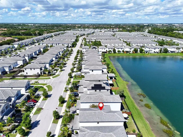 $4,200 | 1411 Southeast 26th Avenue, Unit 1411, Homestead, FL 33035