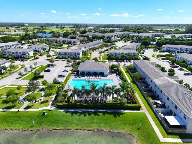 $4,200 | 1411 Southeast 26th Avenue, Unit 1411, Homestead, FL 33035