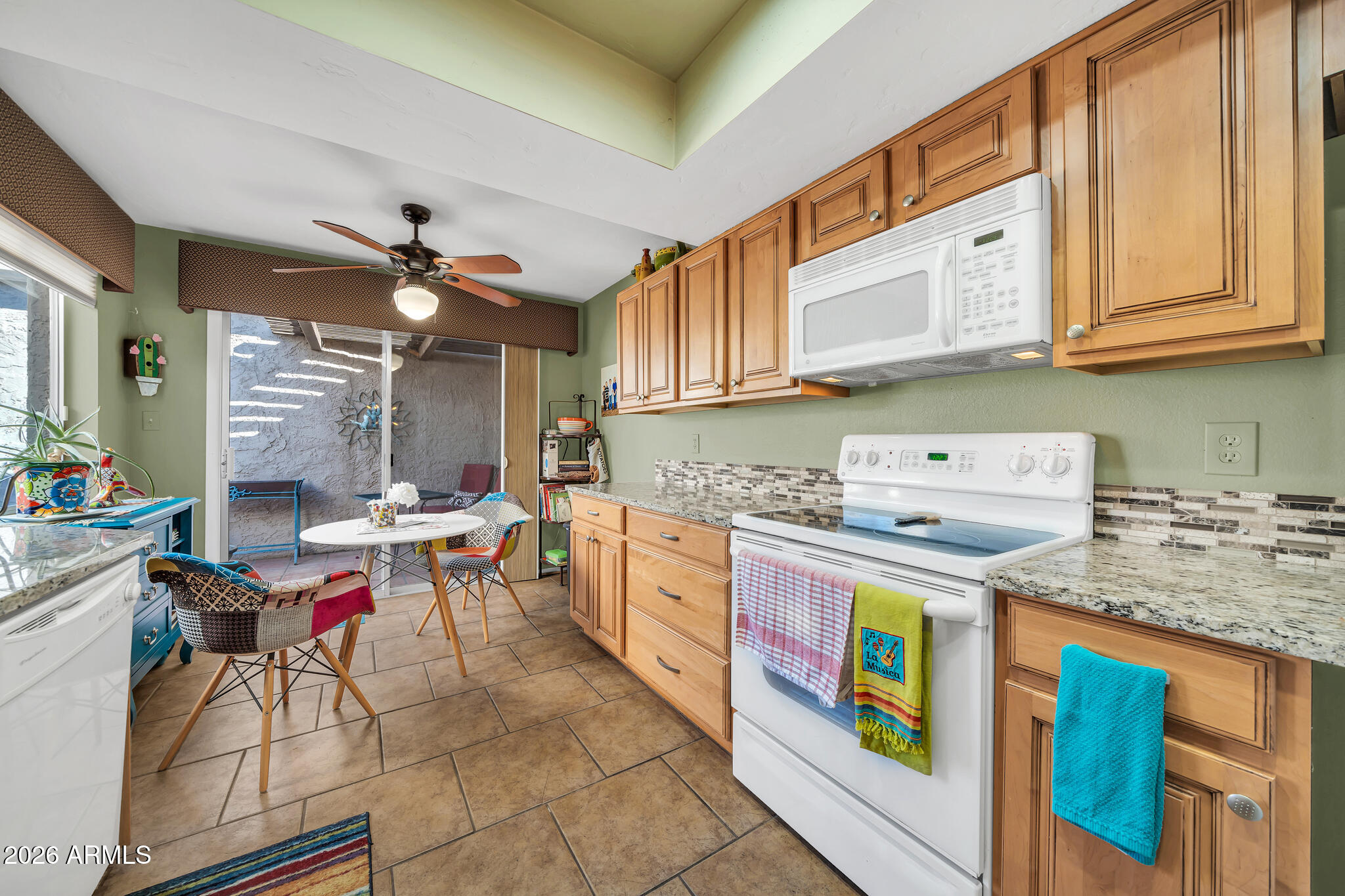 26236 North Bravo Lane Rio Verde, AZ 85263 - Photo 17 of 37 Kitchen