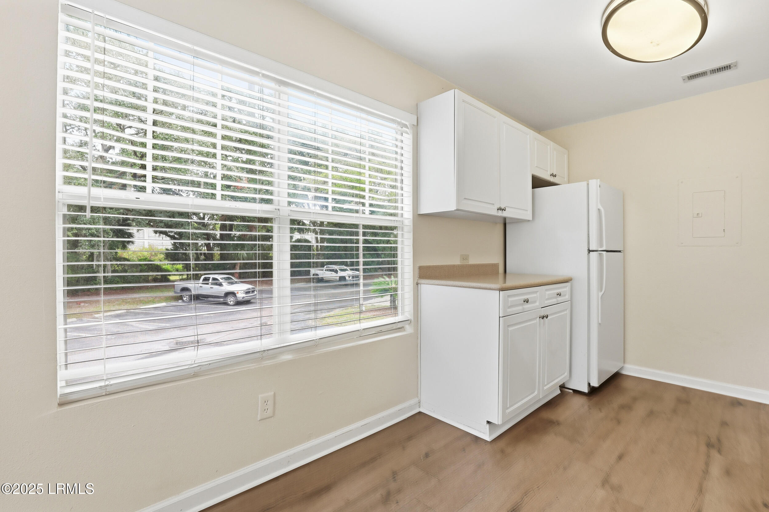 28 Old S Court, Unit A Bluffton, SC 29910 - Photo 15 of 42 21_1x2a4455