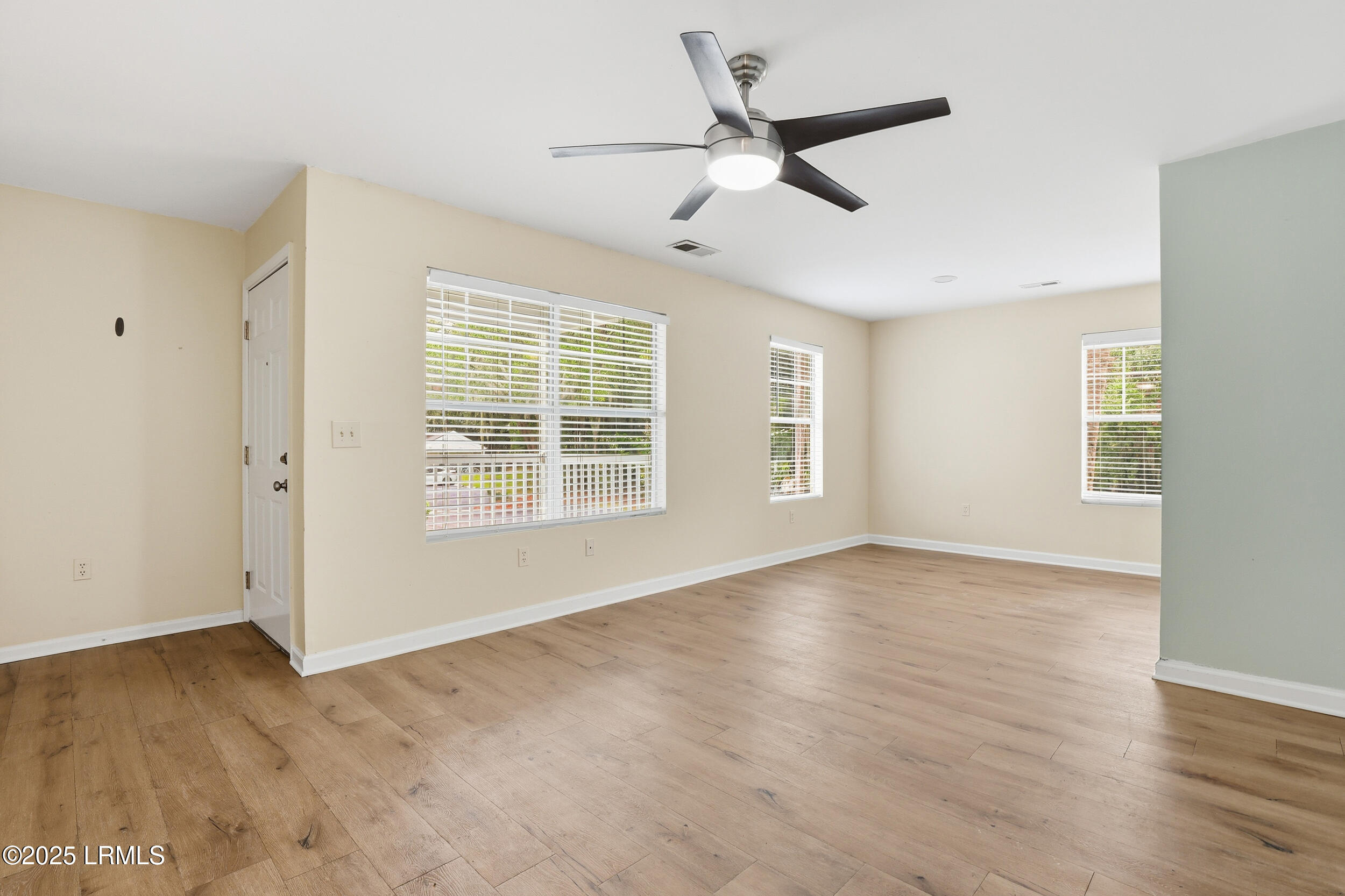 28 Old S Court, Unit A Bluffton, SC 29910 - Photo 7 of 42 13_1x2a4415