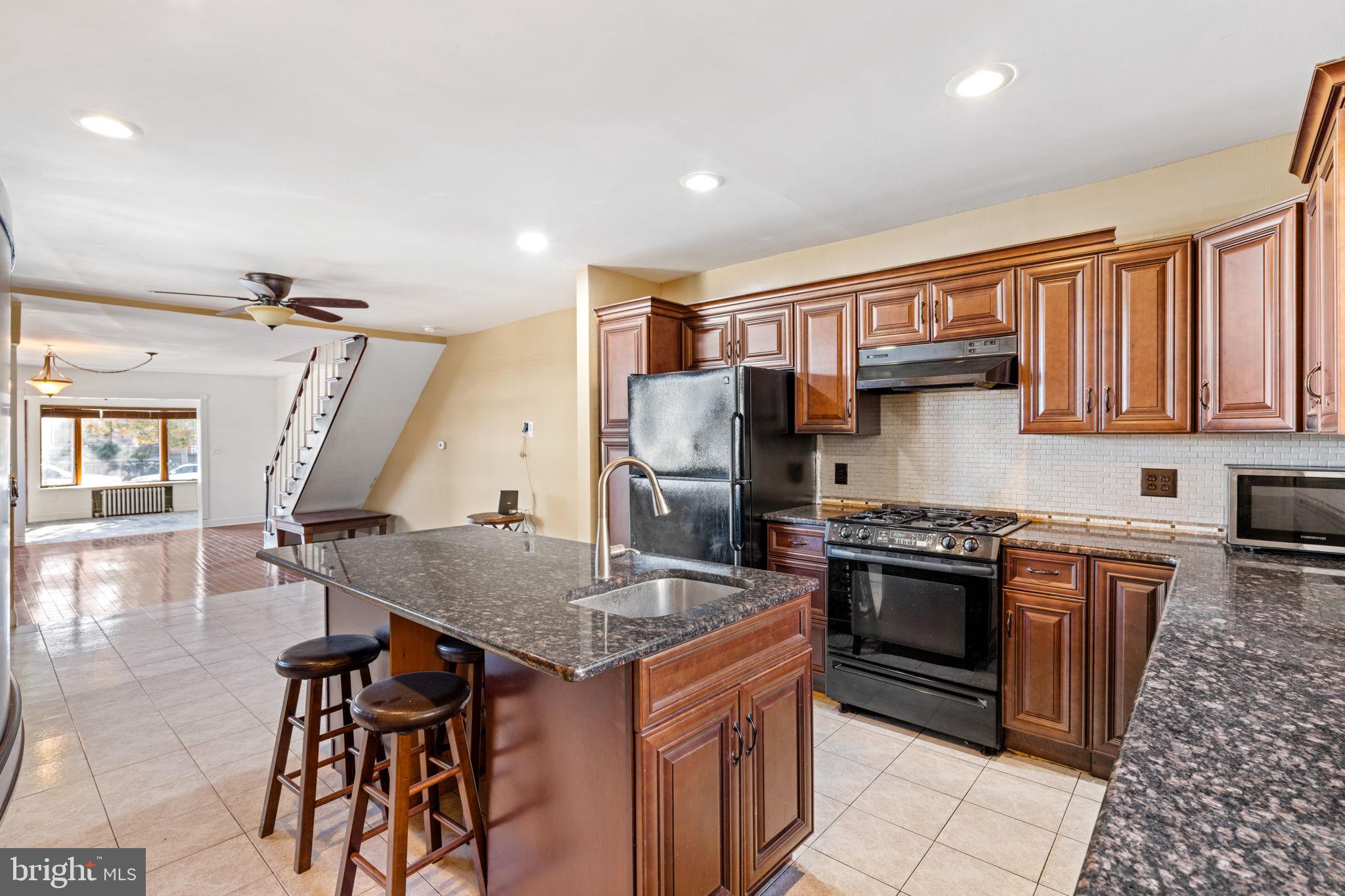 1617 Packer Avenue Philadelphia, PA 19145 - Photo 15 of 47