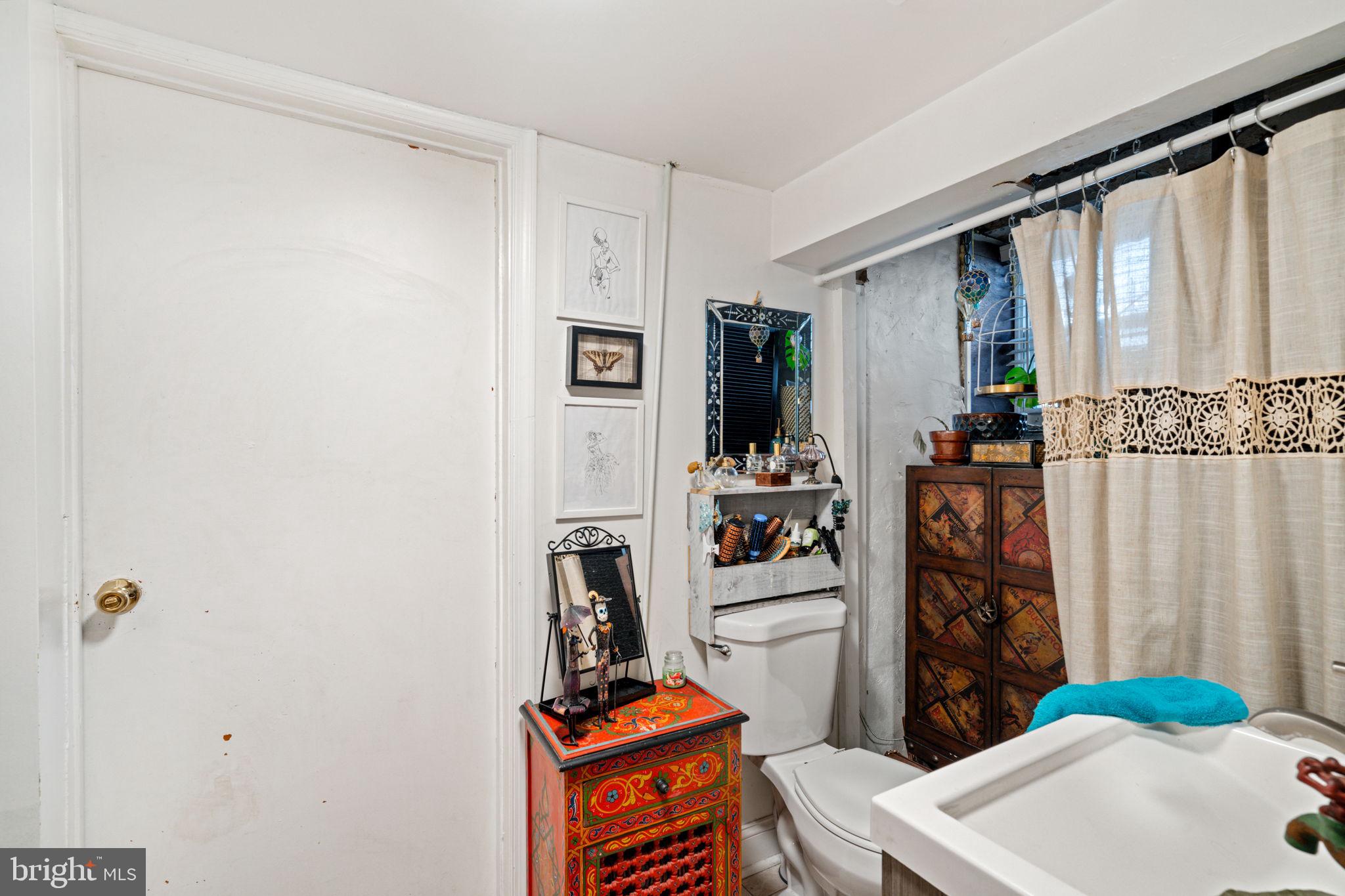 1617 Packer Avenue Philadelphia, PA 19145 - Photo 40 of 47