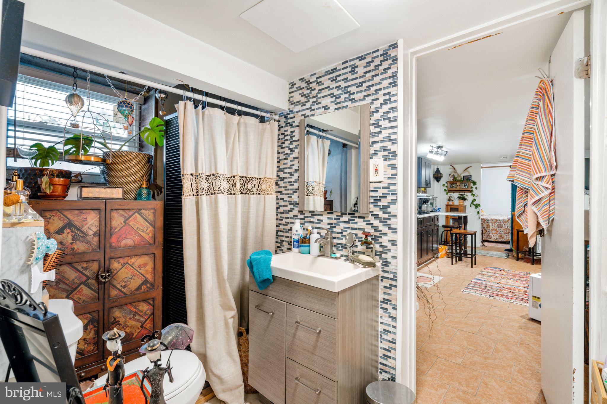 1617 Packer Avenue Philadelphia, PA 19145 - Photo 41 of 47