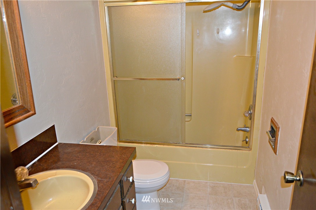 17700 Case Road Southwest Rochester, WA 98579 - Photo 14 of 15
