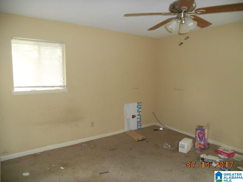 823 Country View Drive Northeast Center Point, AL 35215 - Photo 14 of 22