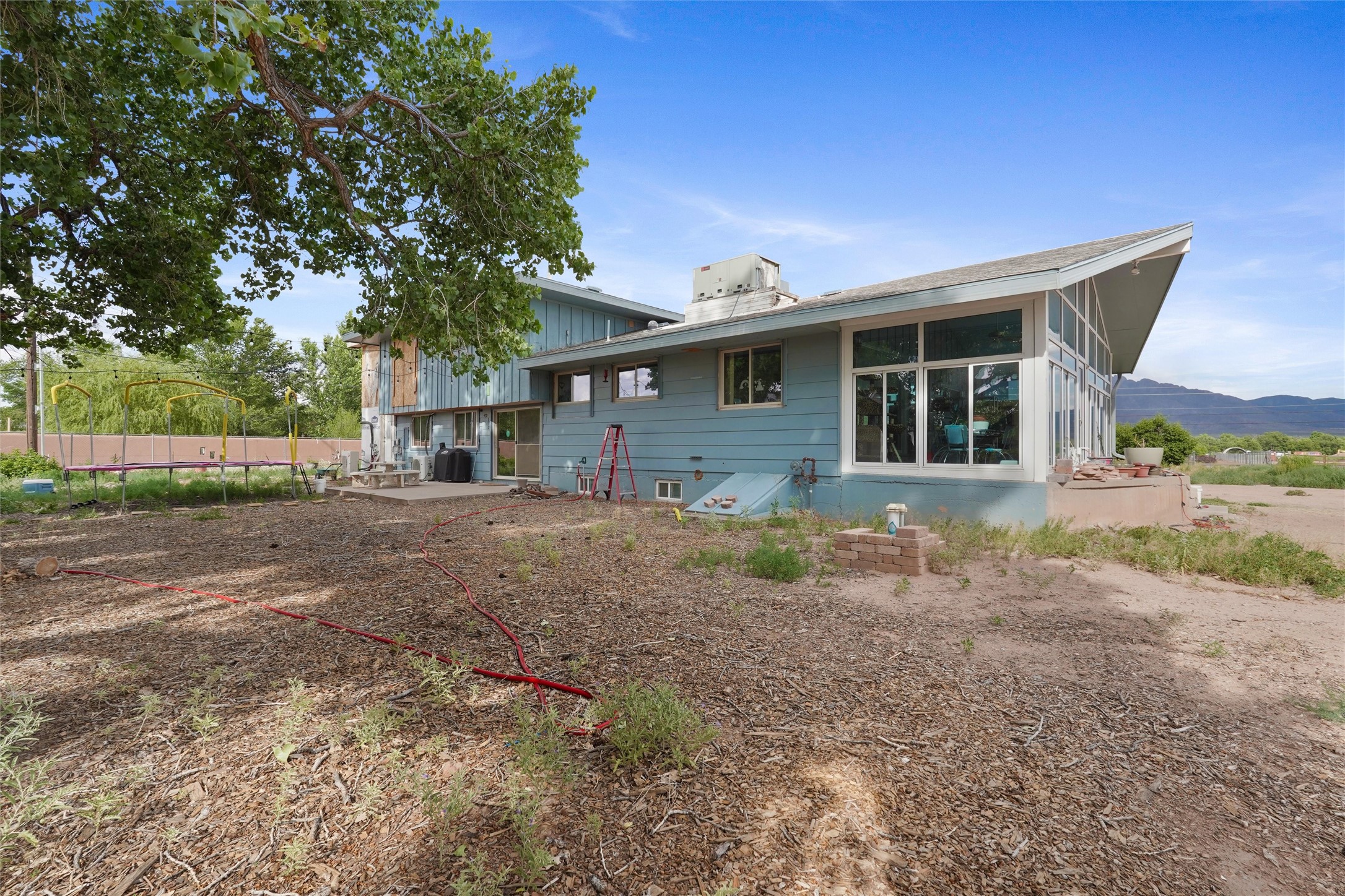 6461 Corrales Road Corrales, NM 87048 - Photo 12 of 29