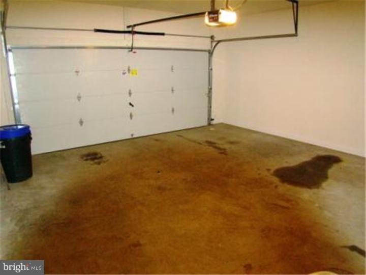 9 Fallowfield Circle Reading, PA 19607 - Photo 23 of 25 Garage