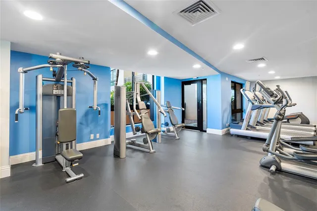 $650,000 | 100 North Federal Highway, Unit 938, Fort Lauderdale, FL 33301