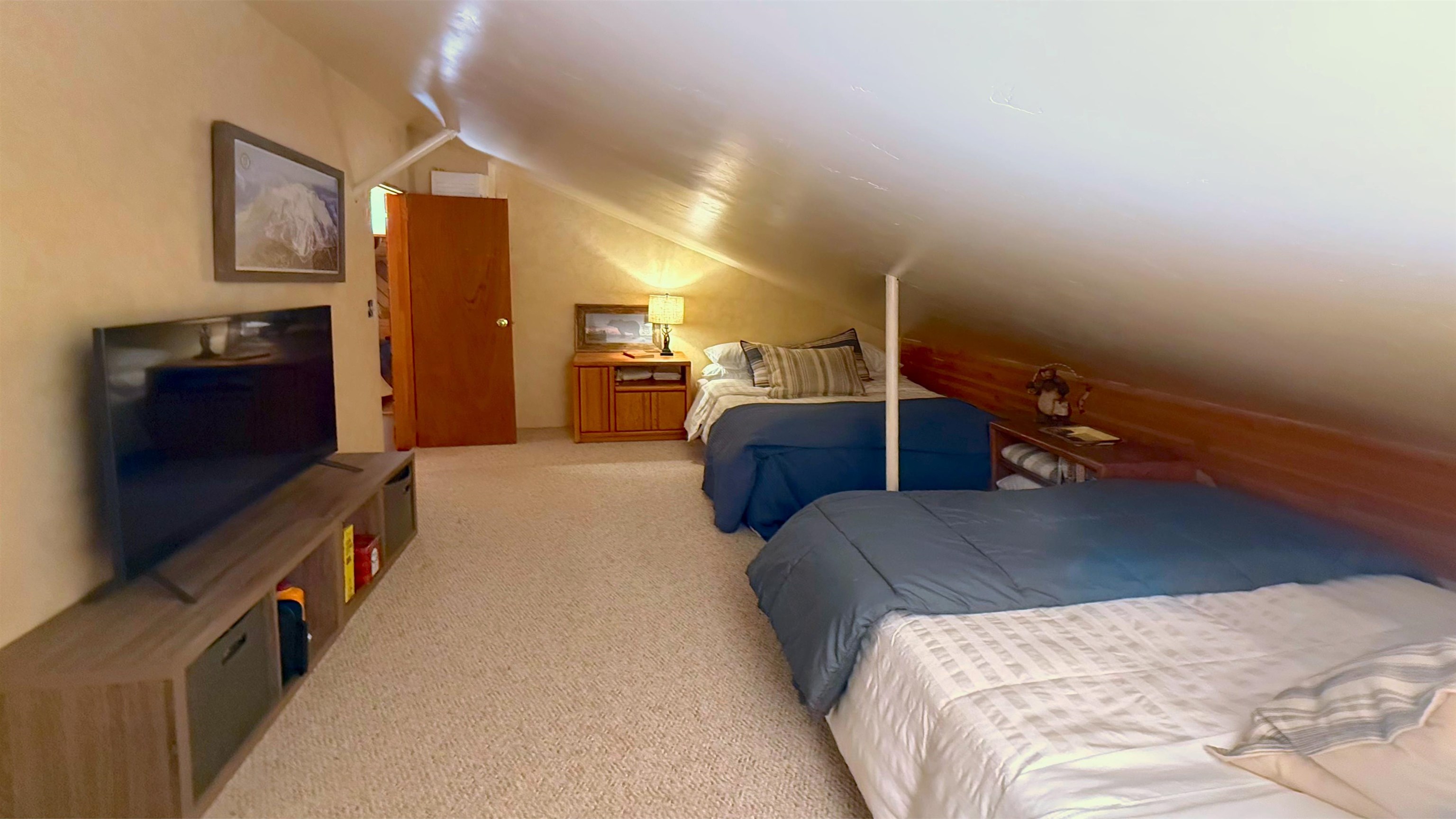 248 Snowcreek Road, Unit 248 Mammoth Lakes, CA 93546 - Photo 11 of 15 Gallery Image 11
