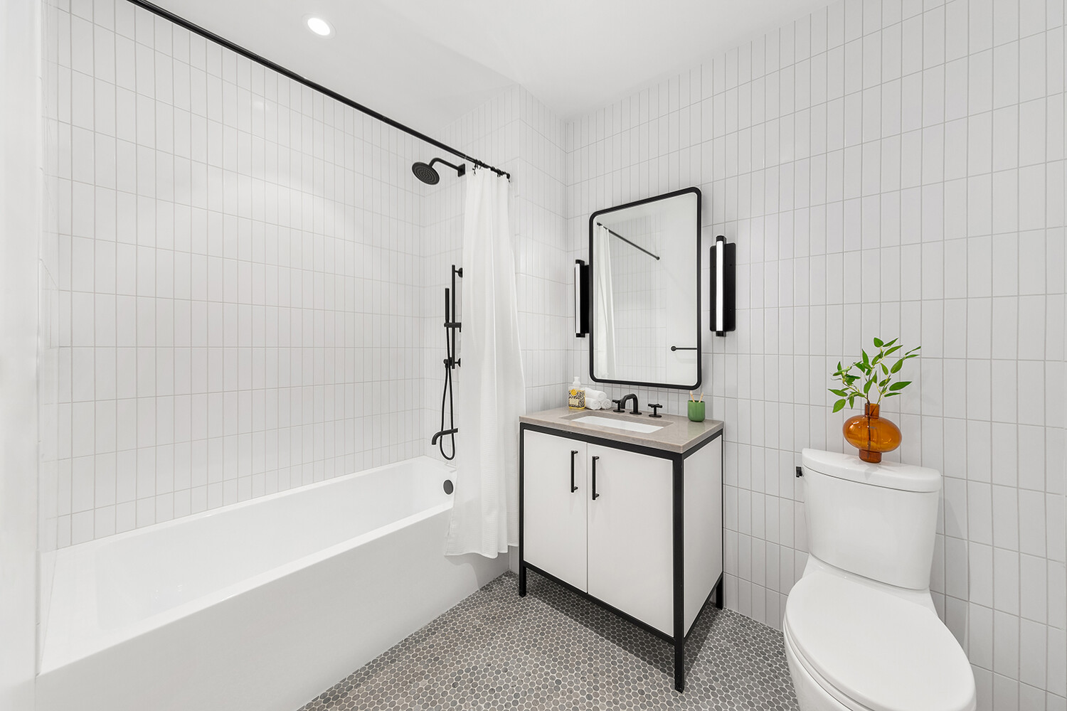 29 Huron Street, Unit PHCW Brooklyn, NY 11222 - Photo 6 of 20 a bathroom with a sink toilet and shower