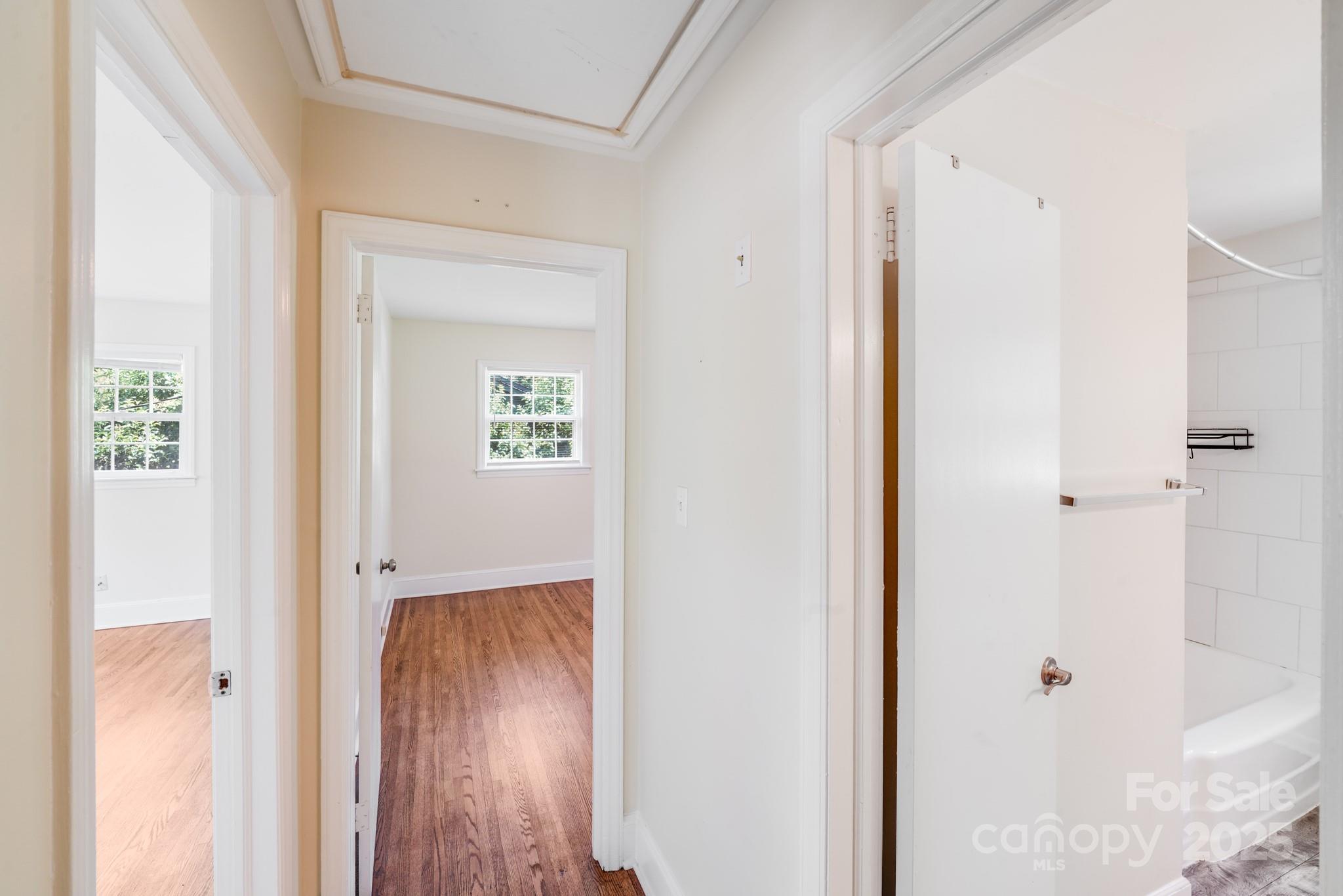 5816 Brookhaven Road Charlotte, NC 28210 - Photo 13 of 32 Gallery Image 13