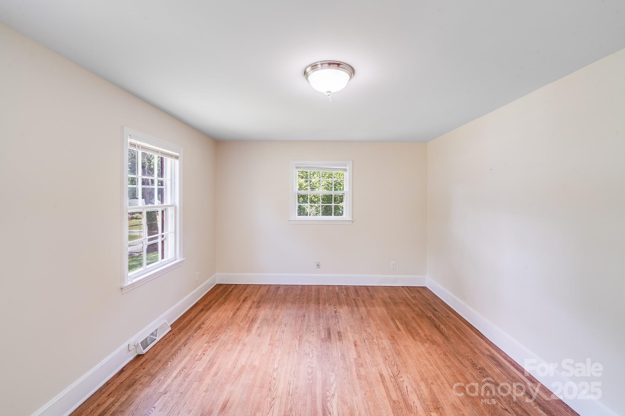 5816 Brookhaven Road Charlotte, NC 28210 - Photo 15 of 32 Gallery Image 15