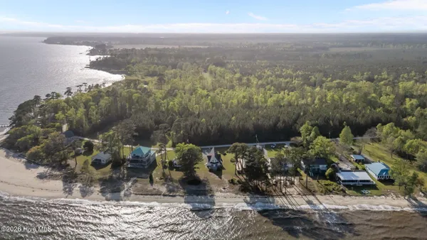 $485,000 | 357 Wiggins Point Road, Oriental, NC 28571