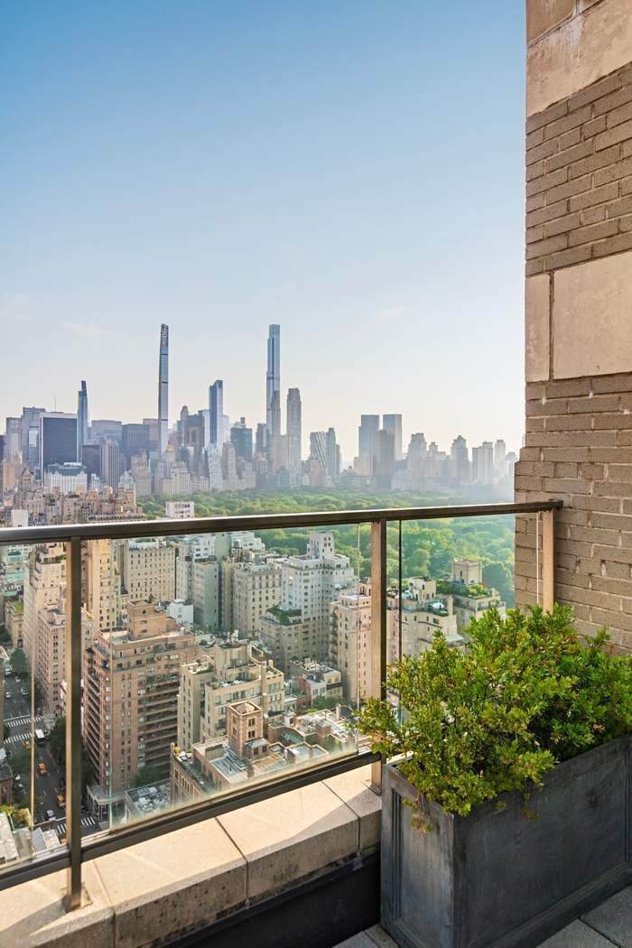 35 East 76th Street, Unit PH3407 Manhattan, NY 10021 - Photo 14 of 23 a view of a lake from a balcony